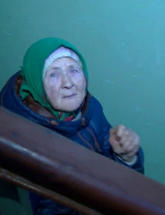 В Перми рабочие отравились ядом, расчищая от мусора квартиру пенсионерки. Четыре сотрудника управляющей